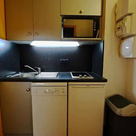アパート 27m² Avec Balcon Et Piscine A - Fr-1-549-152